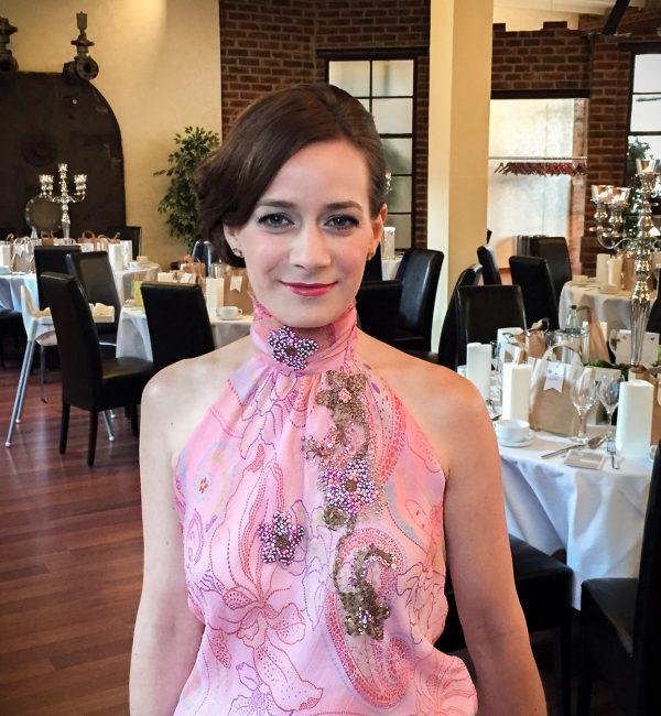 Irina-auf-Wedding
